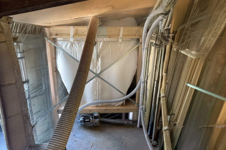 Installer une chaudière à granulés de bois avec un silo : guide complet