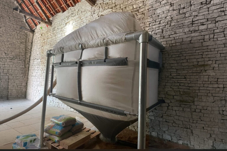 Le stockage des granulés de bois en vrac : guide complet pour une performance optimale